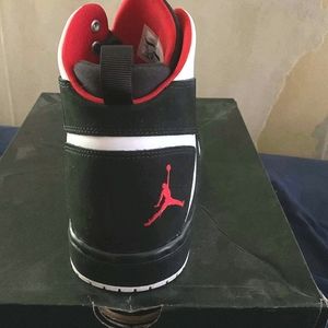 Jordan Flight Legend